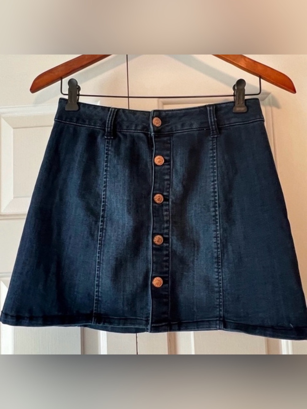 Celebrity Pink Dark Wash Button Front Mini Skirt Retro Y2K EUC 3/26 #1890